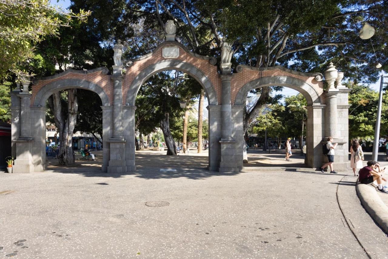 Home2Book Charming Studio Santa Cruz City Views 외부 사진